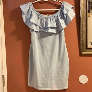 Light blue sleeveless dress
